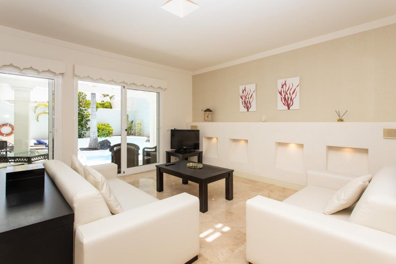 Villa 10.3 คอร์ราเลโฮ ภายนอก รูปภาพ